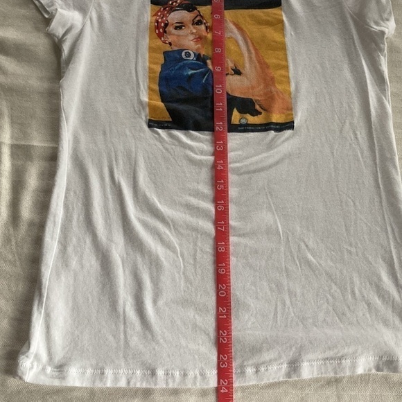 Rosie the Rivetor fitted t shirt “ We can do it “ - Picture 6 of 8